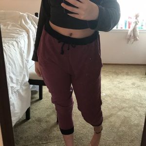 Maroon Sweats💛